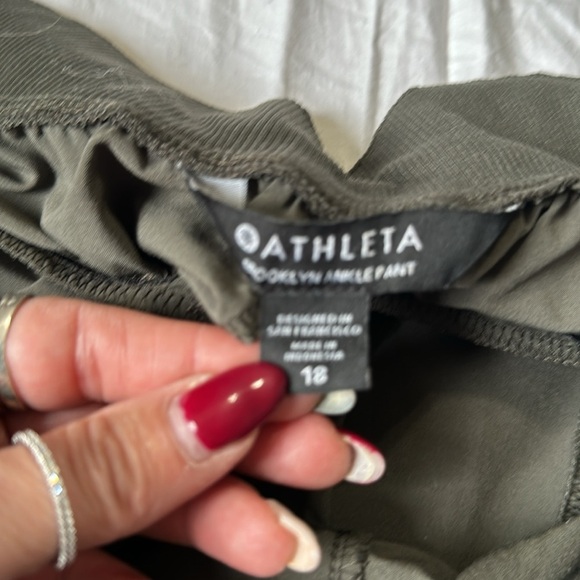 Athleta Pants Womens 18 Green  Brooklyn Mid Rise Ankle Pull On Performance - Picture 3 of 8